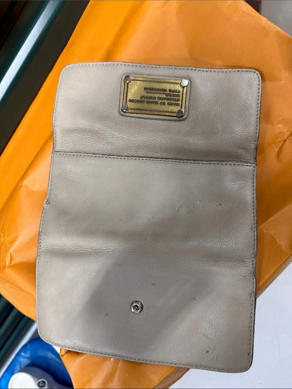 Marc Jacobs classic beige